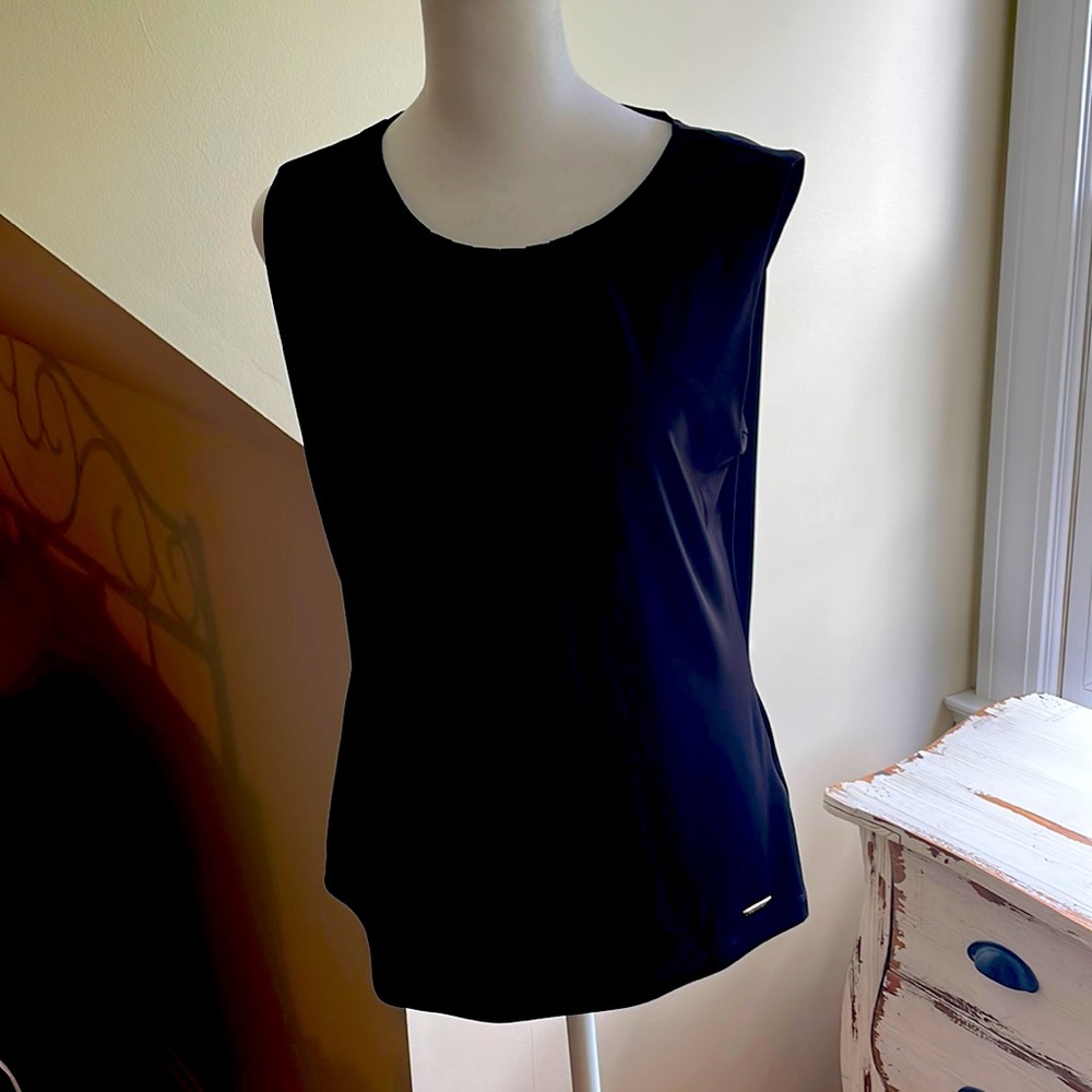 NWT Calvin Klein top